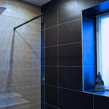 Jordan Suite Executive Furnished Apartment Düsseldorf Exterior foto
